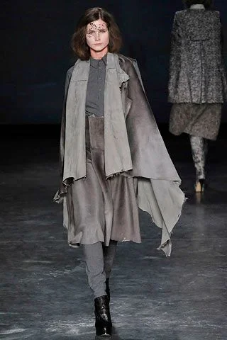 Look 29